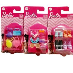Barbie Shoes Purses Head Bands Necklaces Sunglasses 14 pcs Doll Accessories